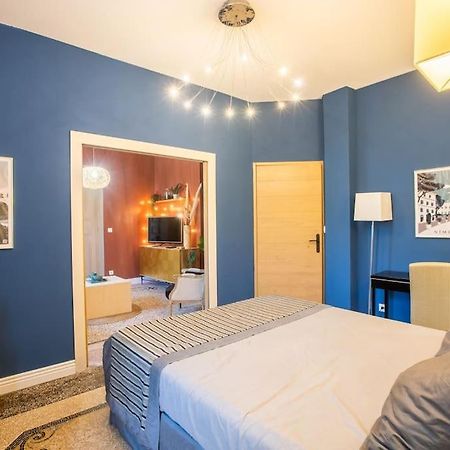 נים La Suite 2 Pieces Lit Queen Size Entree Privee מראה חיצוני תמונה